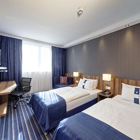 Holiday Inn Express Augsburg, An Ihg Hotel Zewnętrze zdjęcie