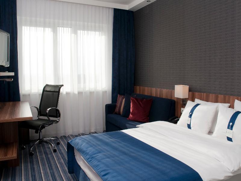 Holiday Inn Express Augsburg, An Ihg Hotel Zewnętrze zdjęcie