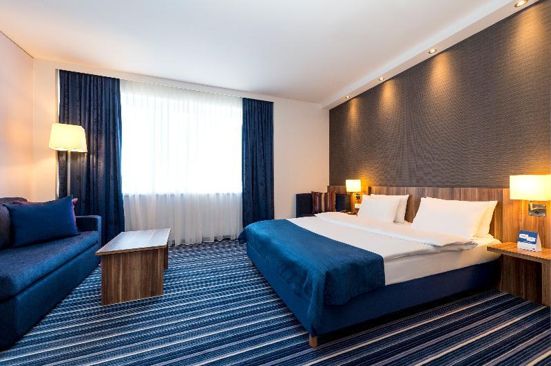 Holiday Inn Express Augsburg, An Ihg Hotel Zewnętrze zdjęcie